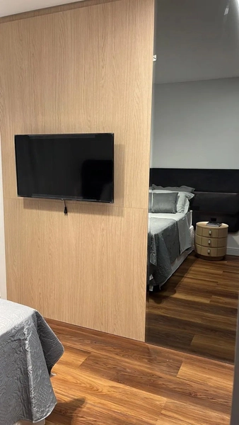SHOWROOM EM MEIA PRAIA: 14ª foto da galeria de imagens do imóvel