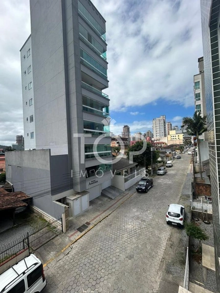 APARTAMENTO MEIA PRAIA MOBILIADO: 16ª foto da galeria de imagens do imóvel
