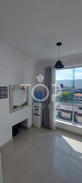 APARTAMENTO MEIA PRAIA MOBILIADO: 1ª foto da galeria de imagens do imóvel