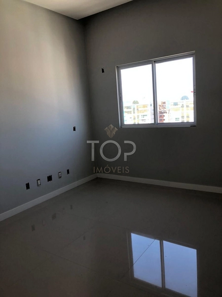 COBERTURA DUPLEX EM MEIA PRAIA: 6ª foto da galeria de imagens do imóvel
