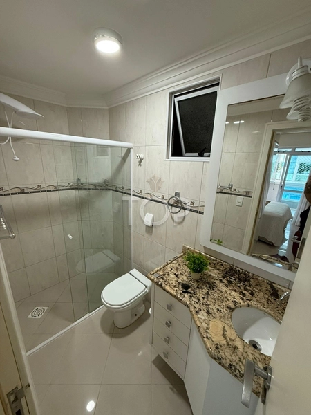 APARTAMENTO NO CORAÇÃO DE MEIA PRAIA: 21ª foto da galeria de imagens do imóvel