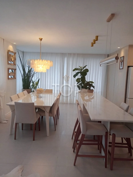 APARTAMENTO ITAPEMA MEIA PRAIA PRONTO MOBILIADO: 2ª foto da galeria de imagens do imóvel