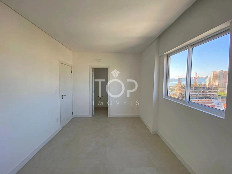 APARTAMENTO FINAMENTE MOBILIADO EM MEIA PRAIA: 34ª foto da galeria de imagens do imóvel