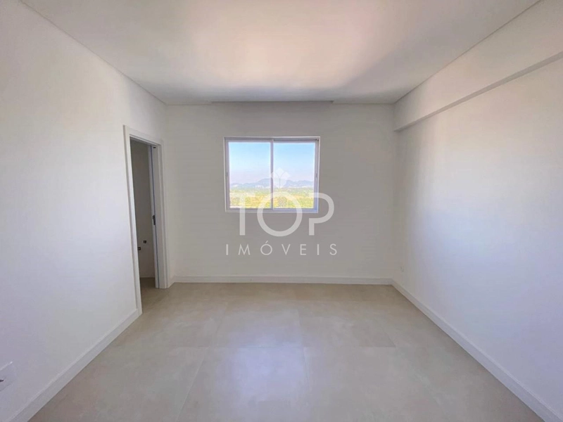 APARTAMENTO FINAMENTE MOBILIADO EM MEIA PRAIA: 35ª foto da galeria de imagens do imóvel