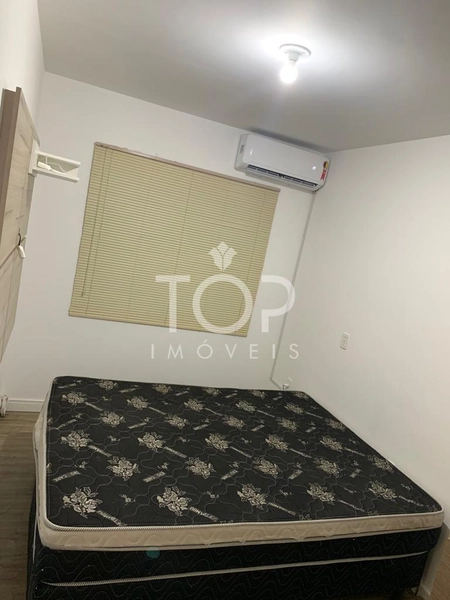 LINDO APARTAMENTO MOBILIADO NO PEREQUE: 3ª foto da galeria de imagens do imóvel