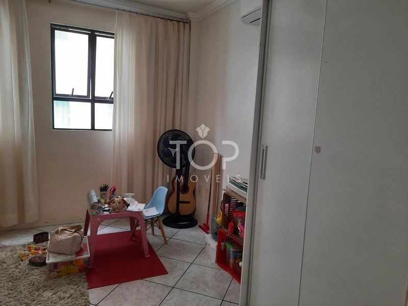 APARTAMENTO NA MEIA PRAIA COM 4 DORMITÓRIOS: 5ª foto da galeria de imagens do imóvel