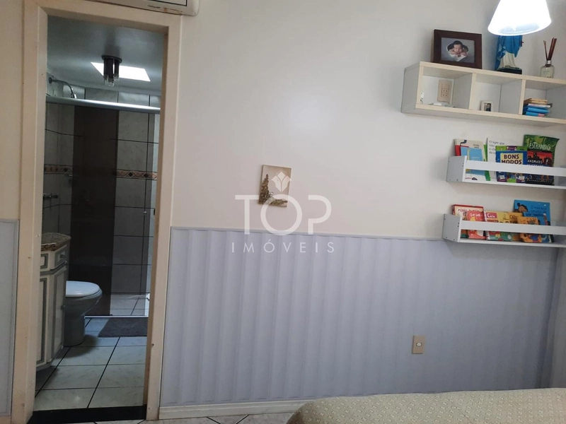 APARTAMENTO NA MEIA PRAIA COM 4 DORMITÓRIOS: 7ª foto da galeria de imagens do imóvel