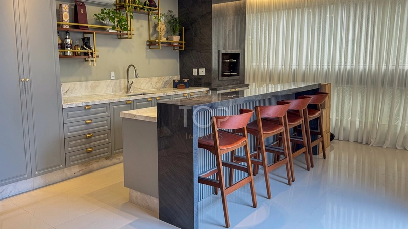 DUPLEX DIFERENCIADO E MOBILIADO EM MEIA PRAIA: 13ª foto da galeria de imagens do imóvel