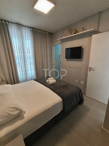 1 Apartamento por andar na Quadra mar em Meia Praia: 14ª foto da galeria de imagens do imóvel