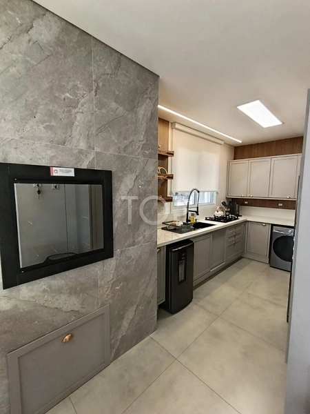 1 Apartamento por andar na Quadra mar em Meia Praia: 15ª foto da galeria de imagens do imóvel