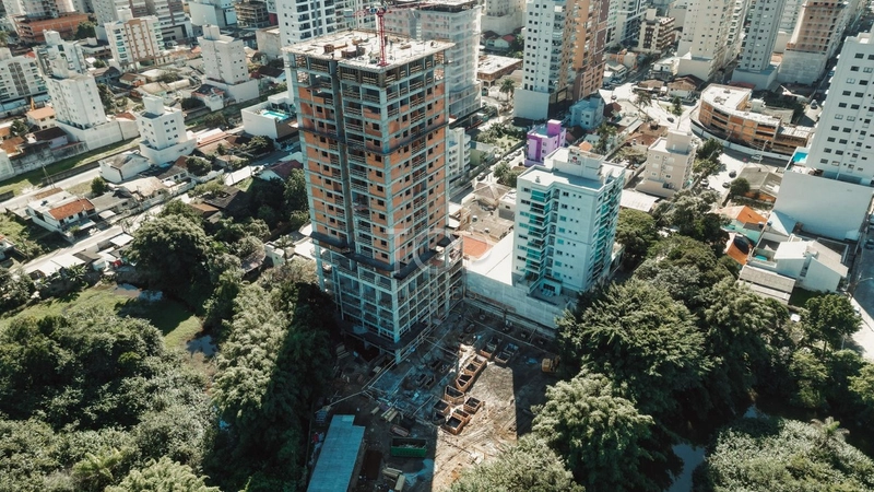 LANÇAMENTO EM MEIA PRAIA: 12ª foto da galeria de imagens do imóvel