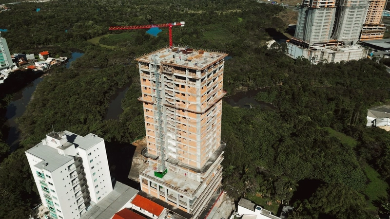 LANÇAMENTO EM MEIA PRAIA: 7ª foto da galeria de imagens do imóvel