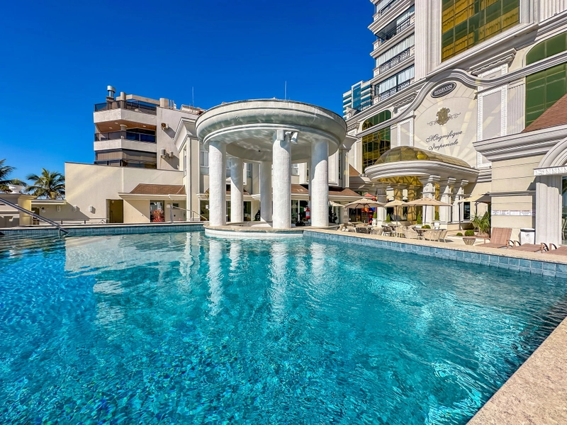 APARTAMENTO FRENTE MAR PRONTO EM MEIA PRAIA: 14ª foto da galeria de imagens do imóvel
