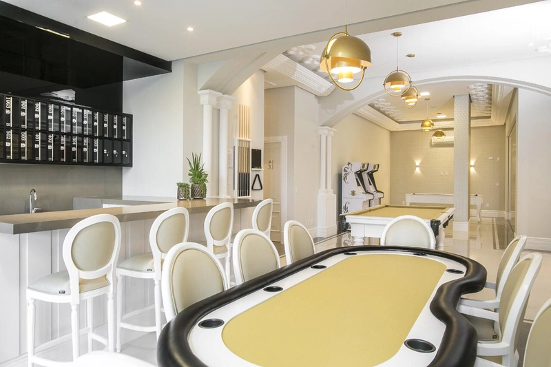 APARTAMENTO FRENTE MAR PRONTO EM MEIA PRAIA: 4ª foto da galeria de imagens do imóvel