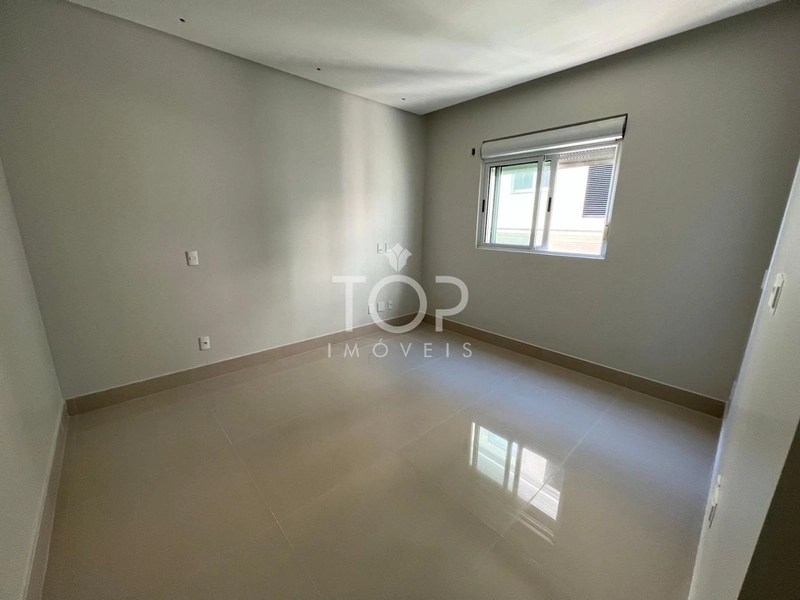 LINDO APARTAMENTO FRENTE MAR: 15ª foto da galeria de imagens do imóvel
