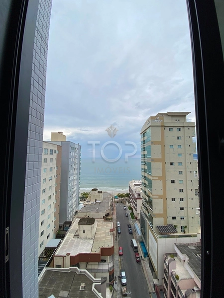 4 SUÍTES ALTO PADRAO DE ACABAMENTO, MEIA PRAIA: 15ª foto da galeria de imagens do imóvel