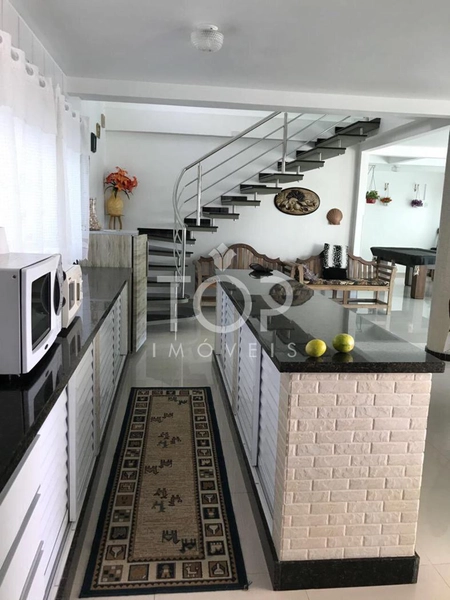 LINDA CASA COM PISCINA NO ESTALEIRO 6 SUITES: 14ª foto da galeria de imagens do imóvel