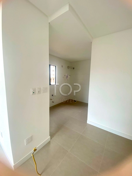 APARTAMENTO EM ITAPEMA: 5ª foto da galeria de imagens do imóvel