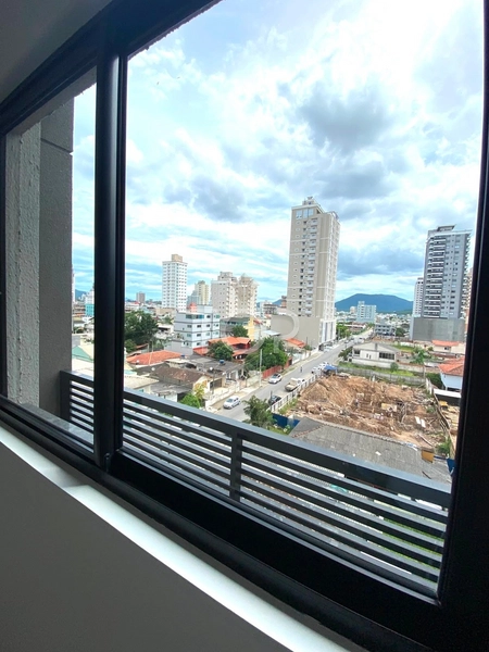 APARTAMENTO EM ITAPEMA: 11ª foto da galeria de imagens do imóvel
