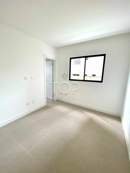 APARTAMENTO EM ITAPEMA: 7ª foto da galeria de imagens do imóvel