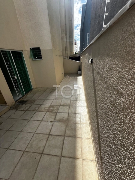 PRONTO PARA MORAR EM MEIA PRAIA: 13ª foto da galeria de imagens do imóvel