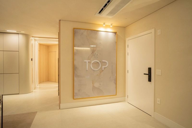APARTAMENTO DIFERENCIADO EM MEIA PRAIA: 24ª foto da galeria de imagens do imóvel