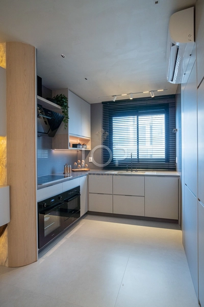 APARTAMENTO DIFERENCIADO EM MEIA PRAIA: 10ª foto da galeria de imagens do imóvel