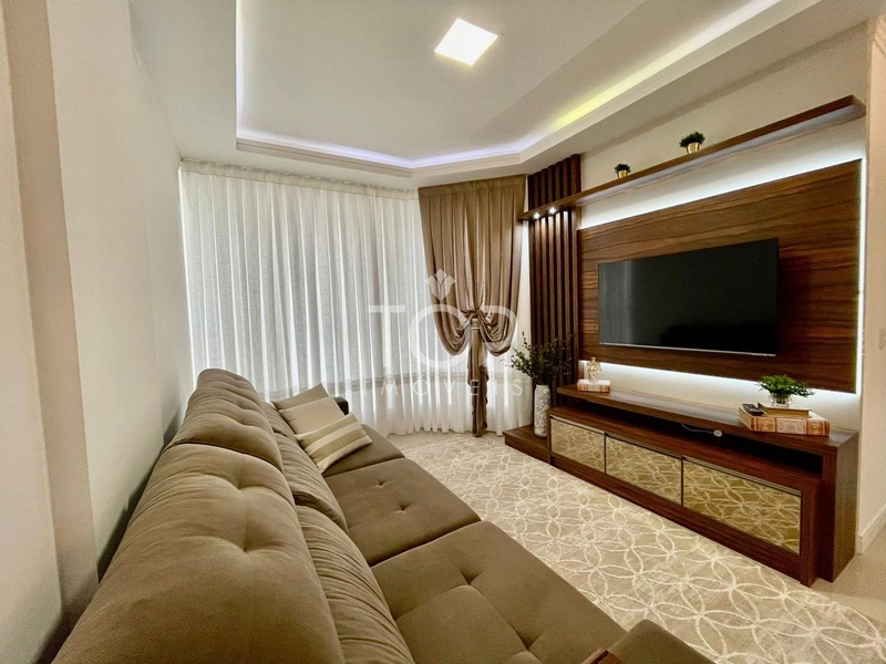 APARTAMENTO MOBILIADO EM MEIA PRAIA: 3ª foto da galeria de imagens do imóvel