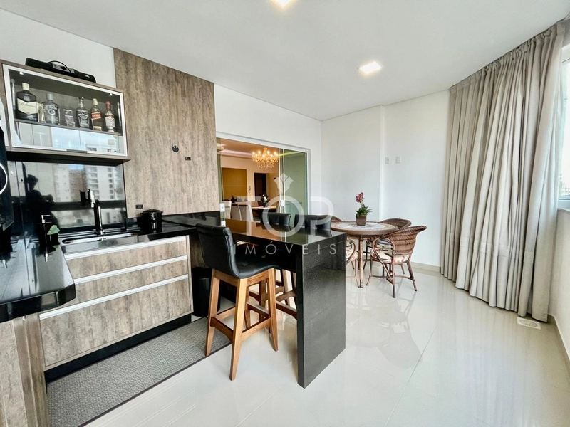 APARTAMENTO MOBILIADO EM MEIA PRAIA: 4ª foto da galeria de imagens do imóvel