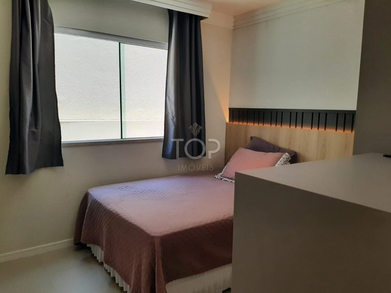 APARTAMENTO DIFERENCIADO MOBILIADO A 400MTS DO MAR EM MEIA PRAIA: 8ª foto da galeria de imagens do imóvel