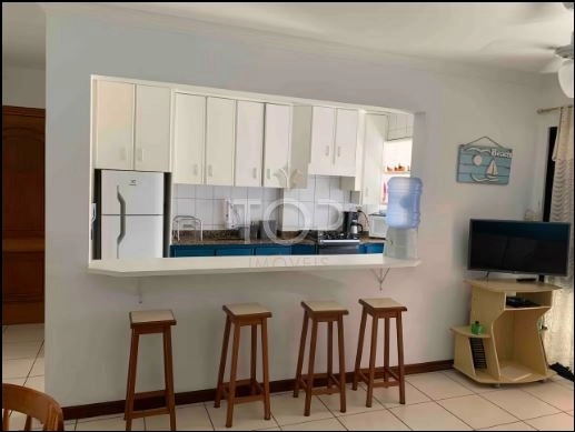 Apartamento Pronto Quadra Mar em Meia Praia: 3ª foto da galeria de imagens do imóvel