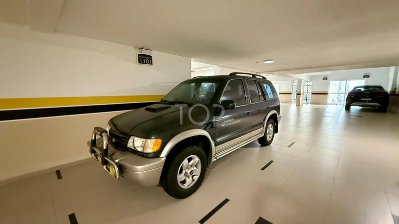 4 dormitórios, mobiliado a 150 metros do mar em Balneário Camboriú: 23ª foto da galeria de imagens do imóvel