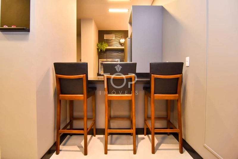 APARTAMENTO MOBILIADO: 3ª foto da galeria de imagens do imóvel