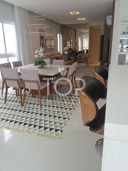 APARTAMENTO FINAMENTE MOBILIADO EM MEIA PRAIA: 15ª foto da galeria de imagens do imóvel
