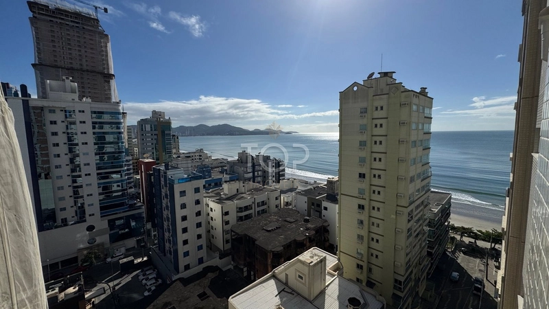 APARRTAMENTO QUADRA MAR EM MEIA PRAIA: 14ª foto da galeria de imagens do imóvel