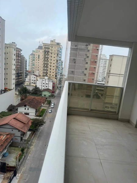 ÓTIMO APARTAMENTO QUADRA MAR ITAPEMA SC 4 SUITES: 13ª foto da galeria de imagens do imóvel