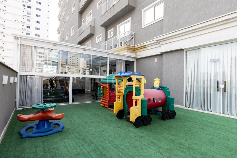 OPORTUNIDADE APARTAMENTO PROXIMO AO MAR EM MEIA PRAIA: 14ª foto da galeria de imagens do imóvel