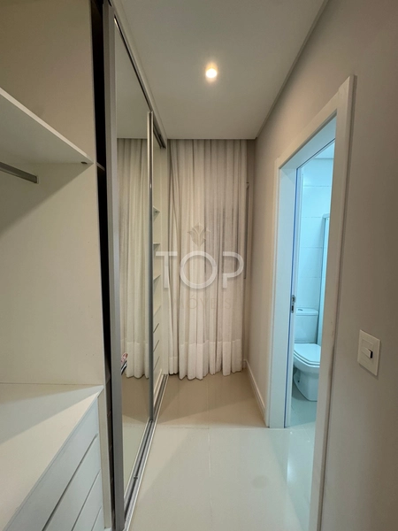 APARTAMENTO FINAMENTE MOBILIADO EM MEIA PRAIA: 27ª foto da galeria de imagens do imóvel
