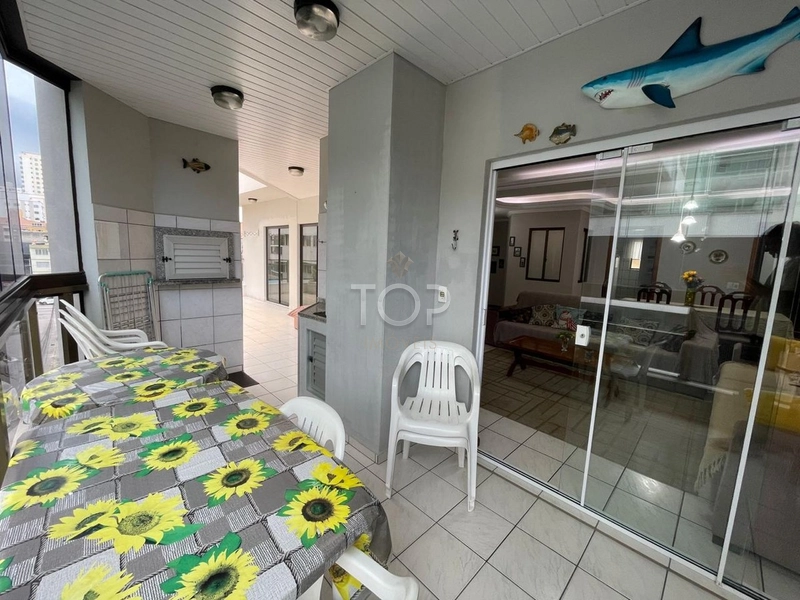 Cobertura com 4 dormitórios á 50m do mar em Meia Praia: 10ª foto da galeria de imagens do imóvel