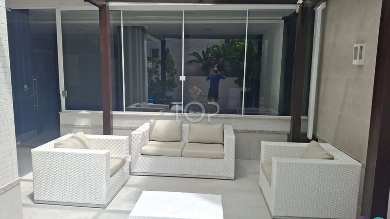 APARTAMENTO EM MEIA PRAIA: 27ª foto da galeria de imagens do imóvel