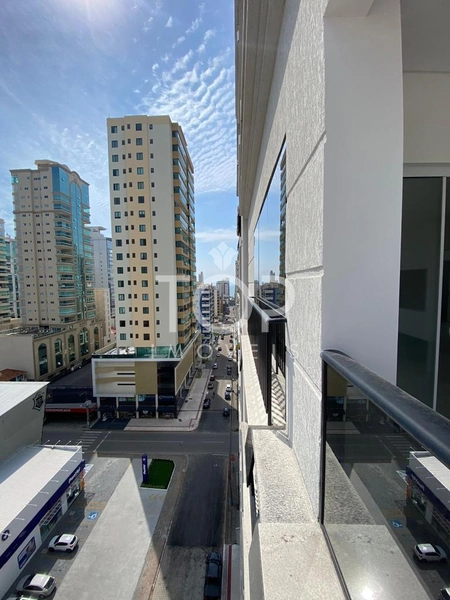 APARTAMENTO COM LAZER NO CORAÇÃO DE MEIA PRAIA!!: 17ª foto da galeria de imagens do imóvel