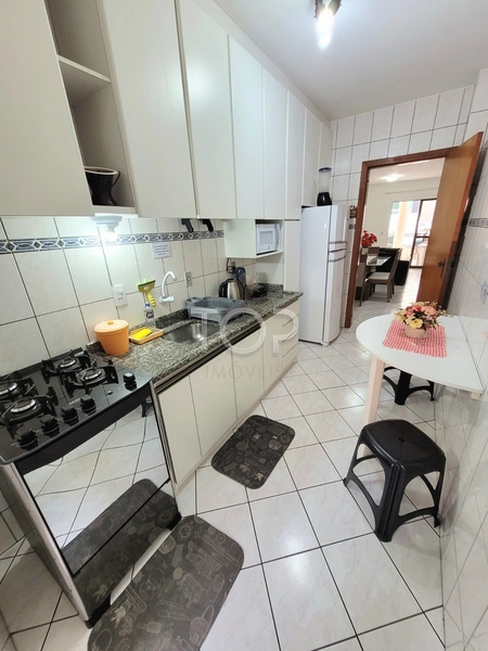 APARTAMENTO EM ITAPEMA MEIA PRAIA PRONTO MOBILIADO: 4ª foto da galeria de imagens do imóvel