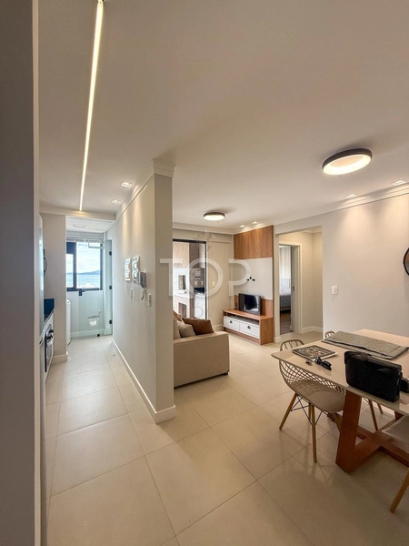 APARTAMENTO VISTA MAR EM MEIA PRAIA: 1ª foto da galeria de imagens do imóvel