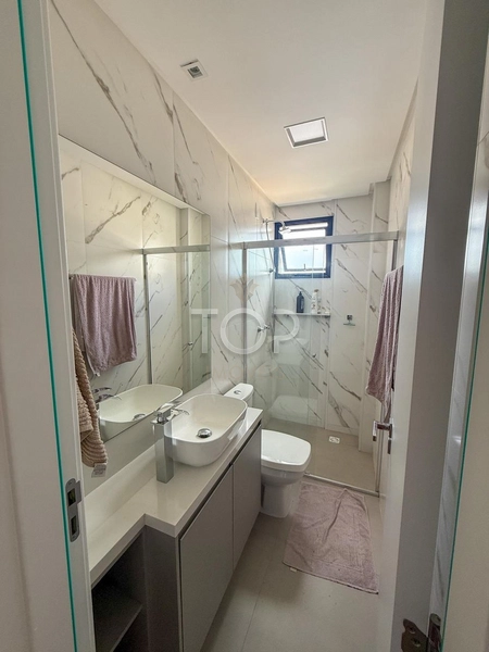 APARTAMENTO VISTA MAR EM MEIA PRAIA: 13ª foto da galeria de imagens do imóvel