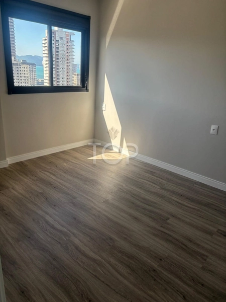 APARTAMENTO EM PORTO BELO: 2ª foto da galeria de imagens do imóvel