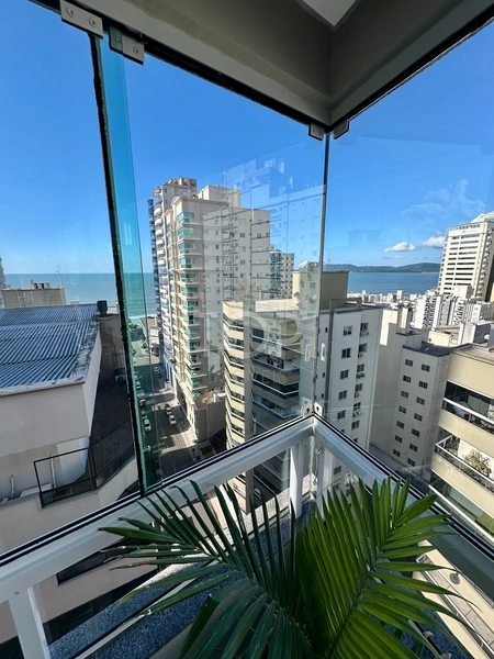 MOBILIADO E PERTINHO DO MAR, EM MEIA PRAIA!: 29ª foto da galeria de imagens do imóvel