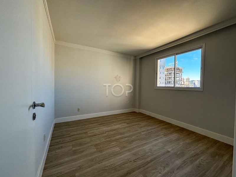 Apartamento novo em Porto Belo-Perequê: 6ª foto da galeria de imagens do imóvel