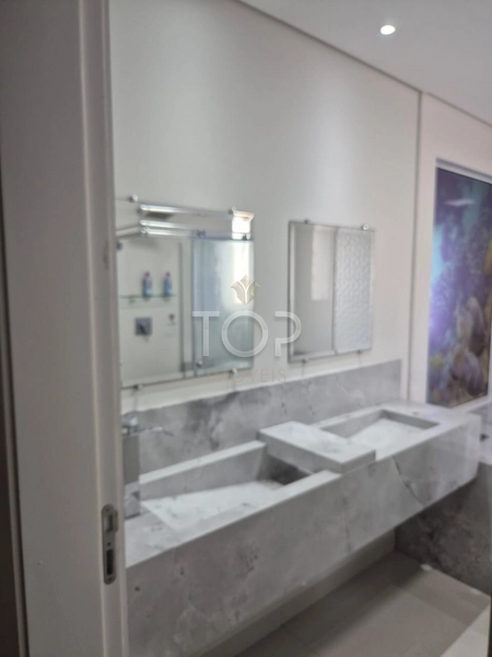 LINDO APARTAMENTO 3 SUITES MOBILIADO MEIA PRAIA : 38ª foto da galeria de imagens do imóvel