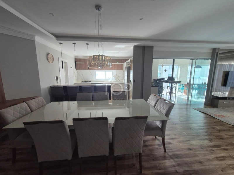 LINDO APARTAMENTO 3 SUITES MOBILIADO MEIA PRAIA : 9ª foto da galeria de imagens do imóvel