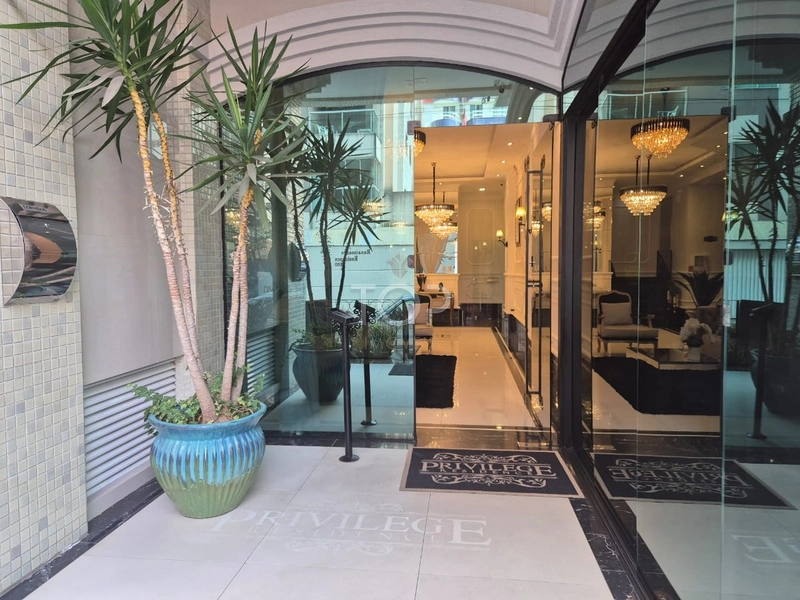 LINDO APARTAMENTO 3 SUITES MOBILIADO MEIA PRAIA : 26ª foto da galeria de imagens do imóvel